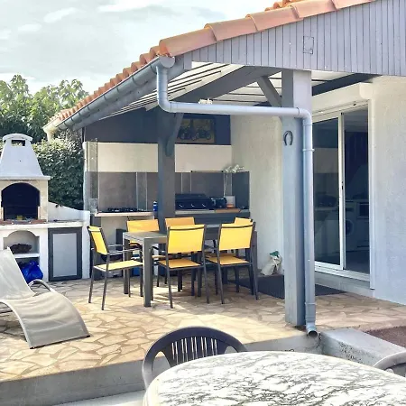 Pavillon Le Clos Du Soleil, Parking Et Piscine Dans Saint-Pierre-la-Mer (Aude)