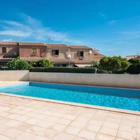 Pavillon Le Clos Du Soleil, Parking Et Piscine Dans Apartment Saint-Pierre-la-Mer (Aude)
