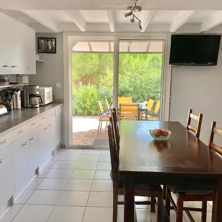 Pavillon Le Clos Du Soleil, Parking Et Piscine Dans *