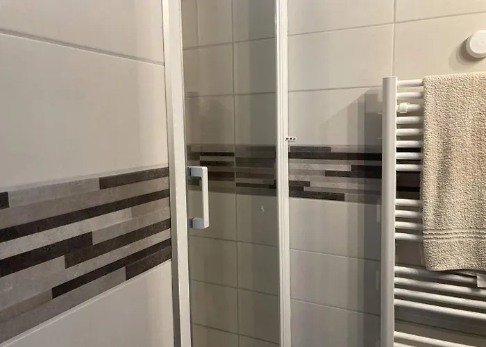 Pavillon Le Clos Du Soleil, Parking Et Piscine Dans Résidence Saint-Pierre-la-Mer (Aude)